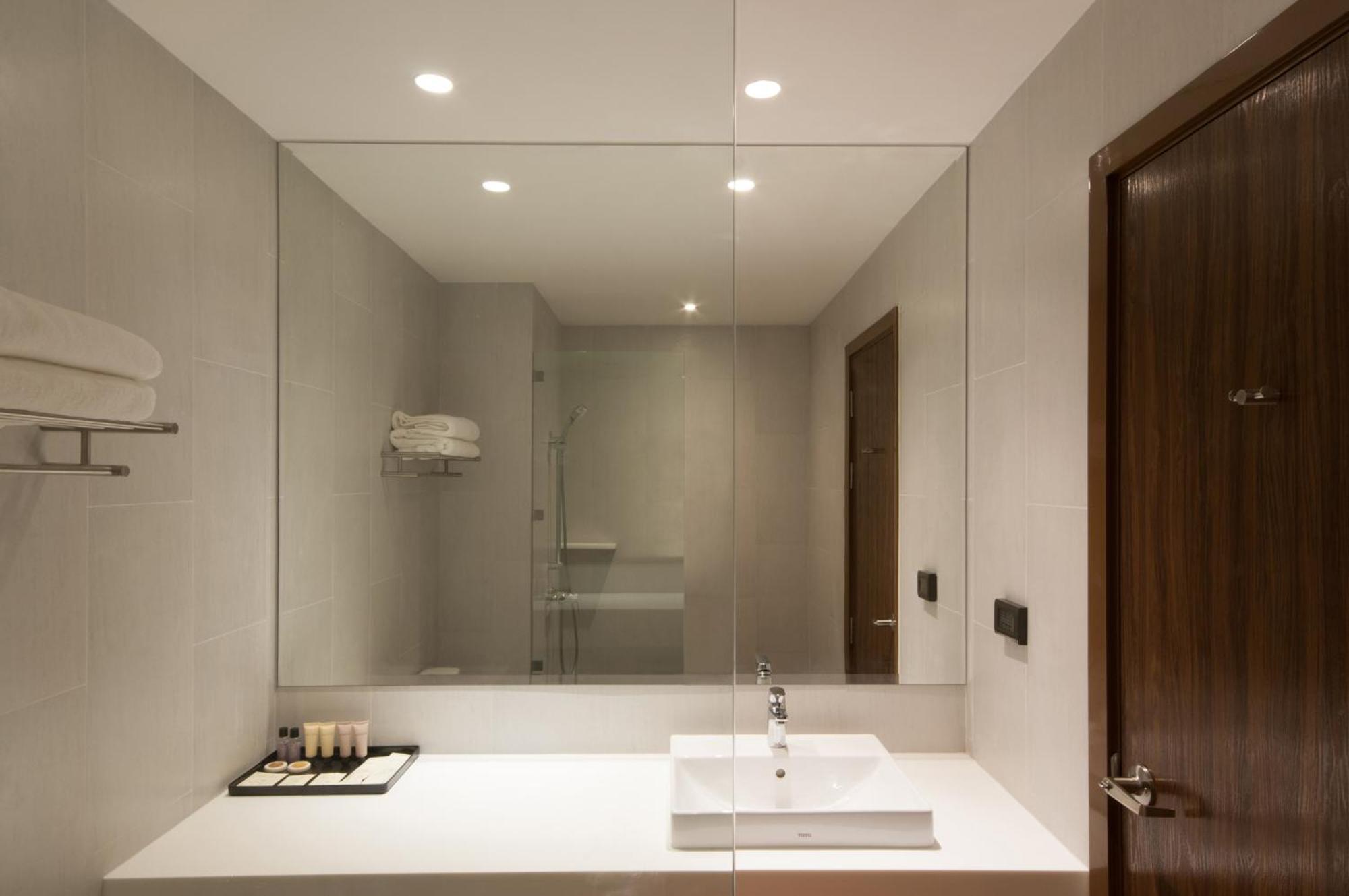 Best Western Chatuchak Bangkok Bagian luar foto